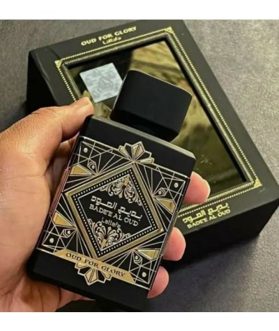 LATTAFA BADEE AL OUD GLORY EDP 100ML- MASCULINO LATTAFA BADEE AL OUD GLORY EDP 100ML- MASCULINO